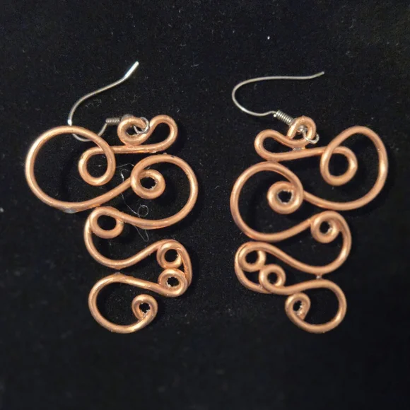 Handmade Pure Copper Boho Swirl Dangle Earrings / Artisan Wire Jewelry - Picture 3 of 4